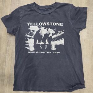 John Galt Yellowstone Bear Graphic T Shirt Gray Wyoming Montana Idaho